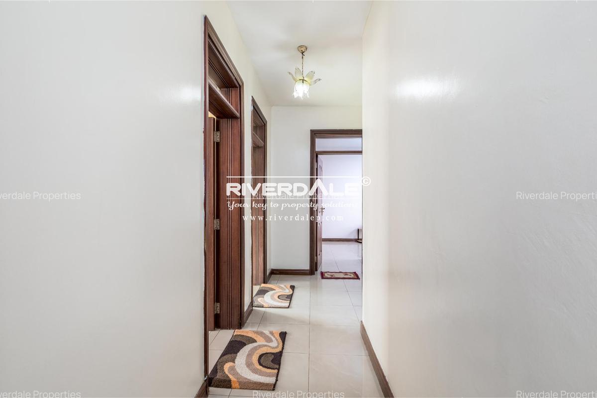 3 Bed Apartment with En Suite in Kilimani - 5