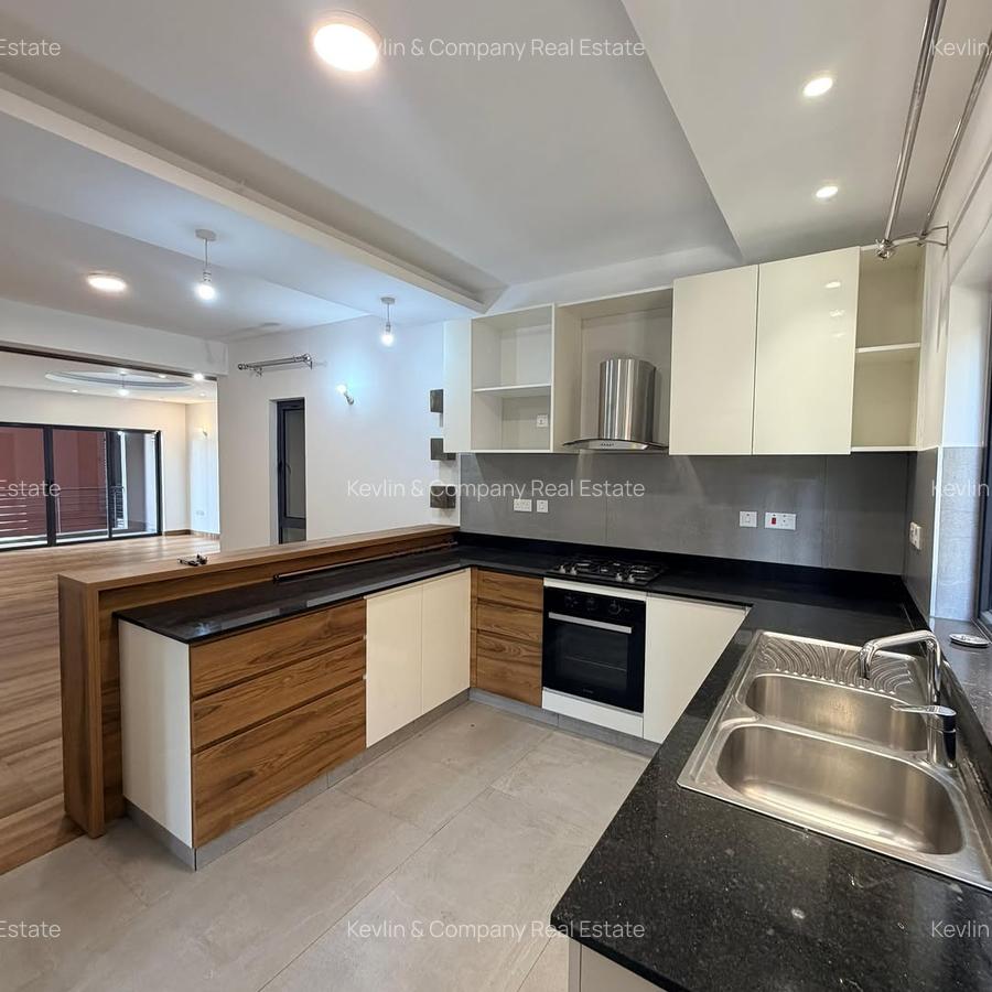 3 Bed Apartment with En Suite in Kileleshwa - 5