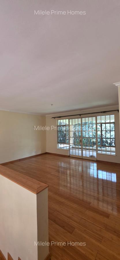 4 Bed Villa with En Suite at Yvy Creek - 11