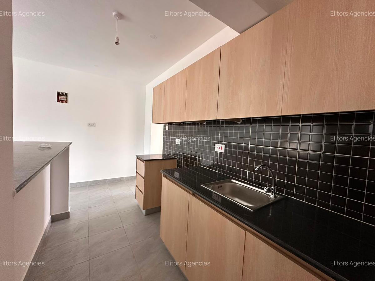 1 Bed Apartment with En Suite at Kirawa Road - 6