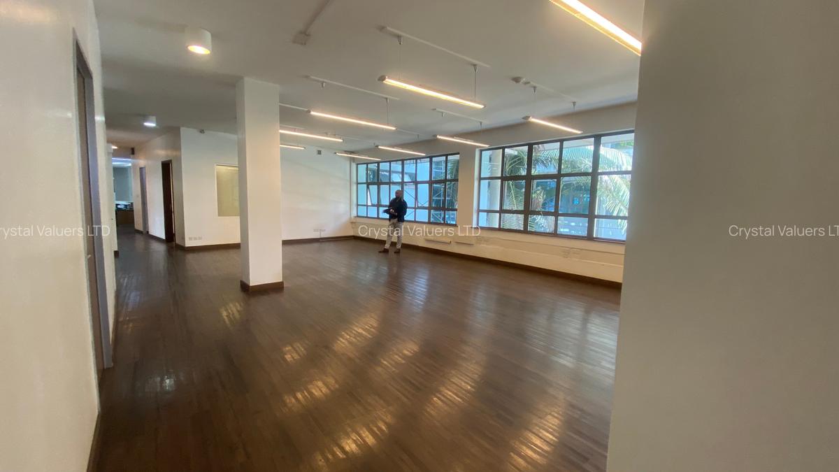30,000 ft² Commercial Property with Service Charge Included in Kitisuru - 7