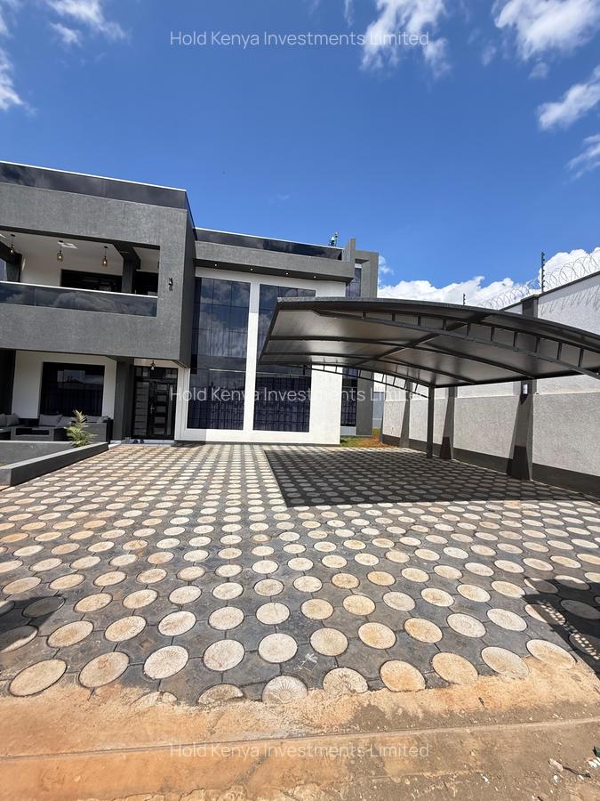 4 Bed House with En Suite at Mugutha - 2