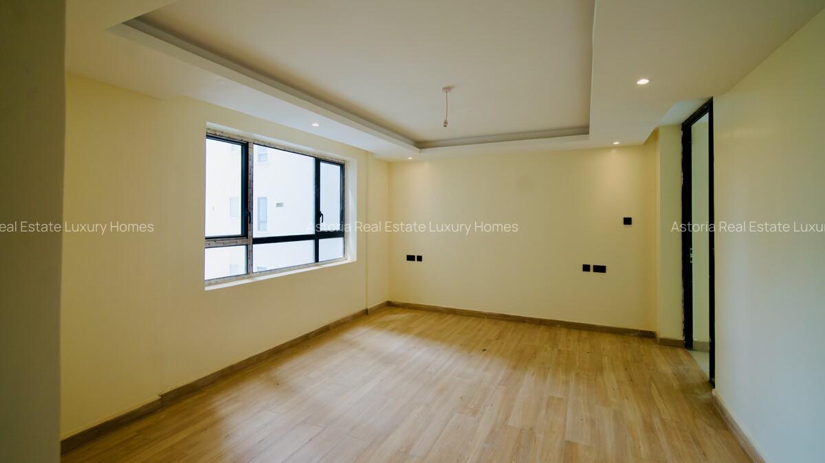 4 Bed Apartment with En Suite at 2026-429 - 7