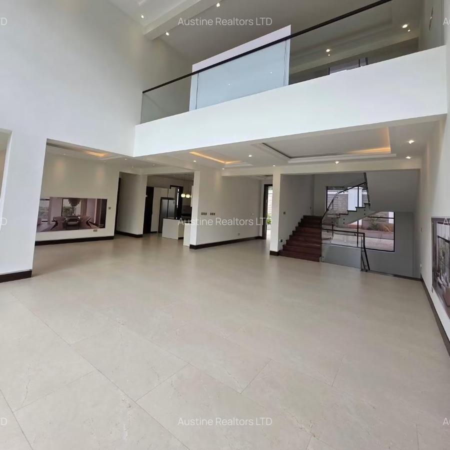 6 Bed Villa with En Suite in Kitisuru - 4