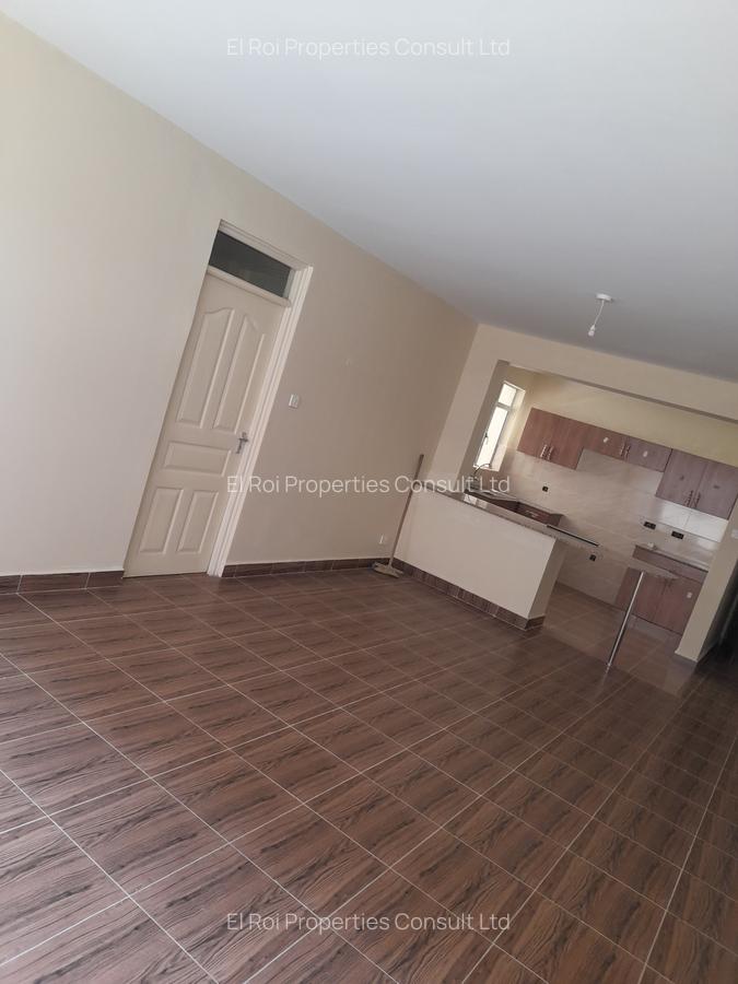 3 Bed Apartment with En Suite at Banana Town - 8