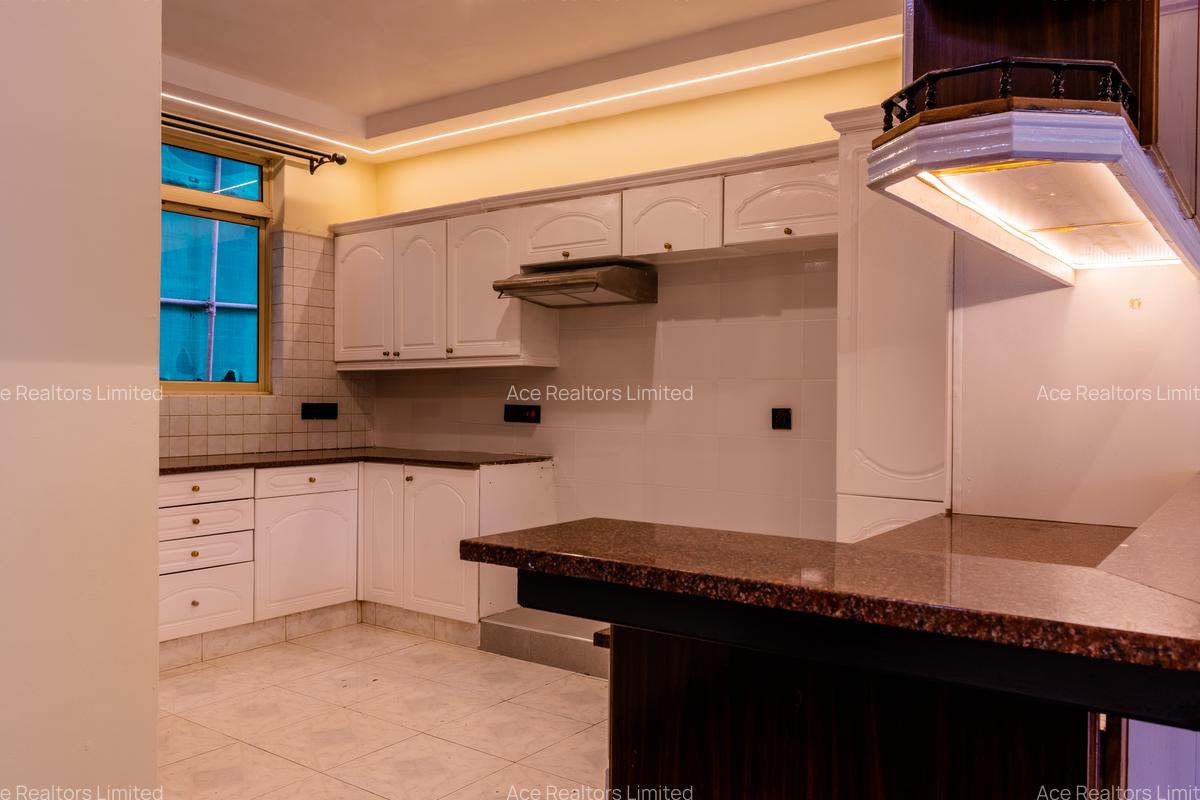 3 Bed Apartment with En Suite at Sports Road - 3