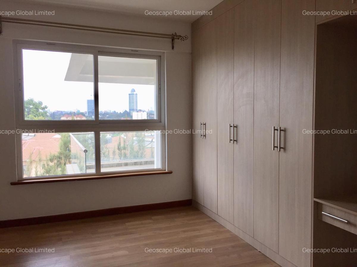 4 Bed Apartment with En Suite in General Mathenge - 17