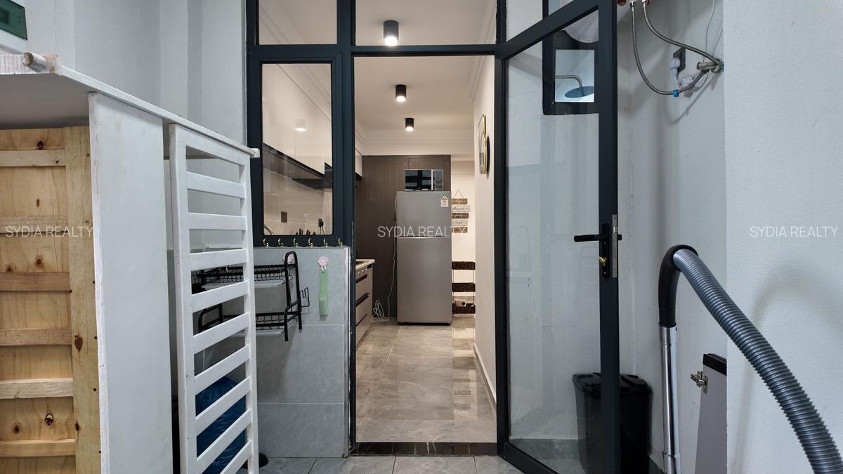 Serviced 2 Bed Apartment with En Suite at Kindaruma Road - 5
