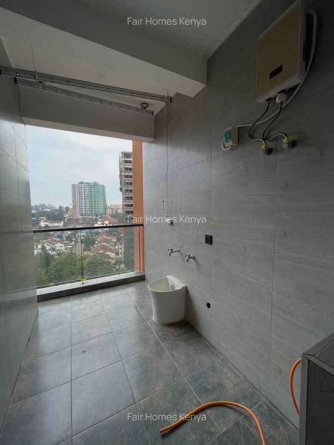 2 Bed Apartment with En Suite at King'Ara Road - 10