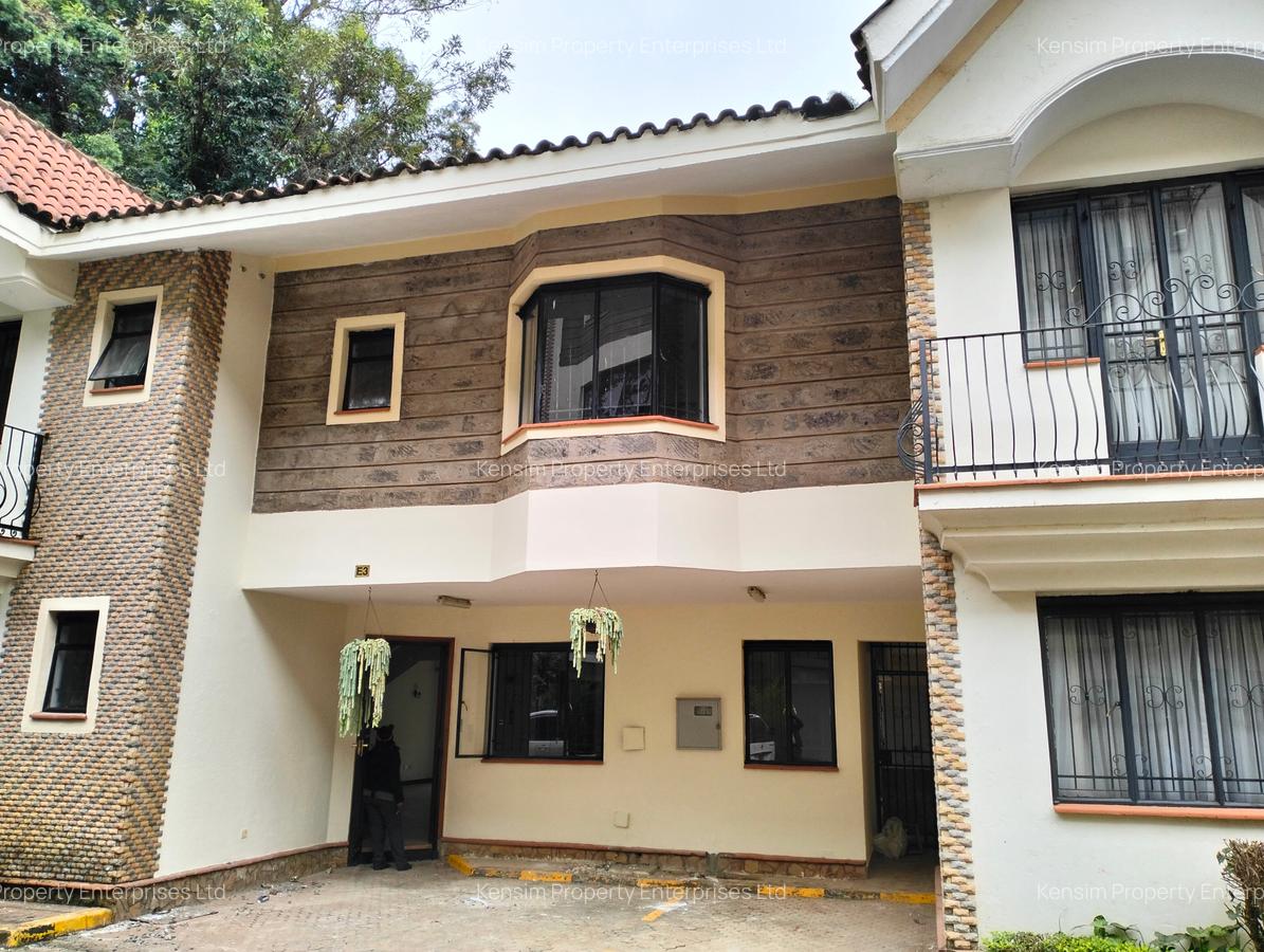 4 Bed Townhouse with En Suite in Westlands Area - 1