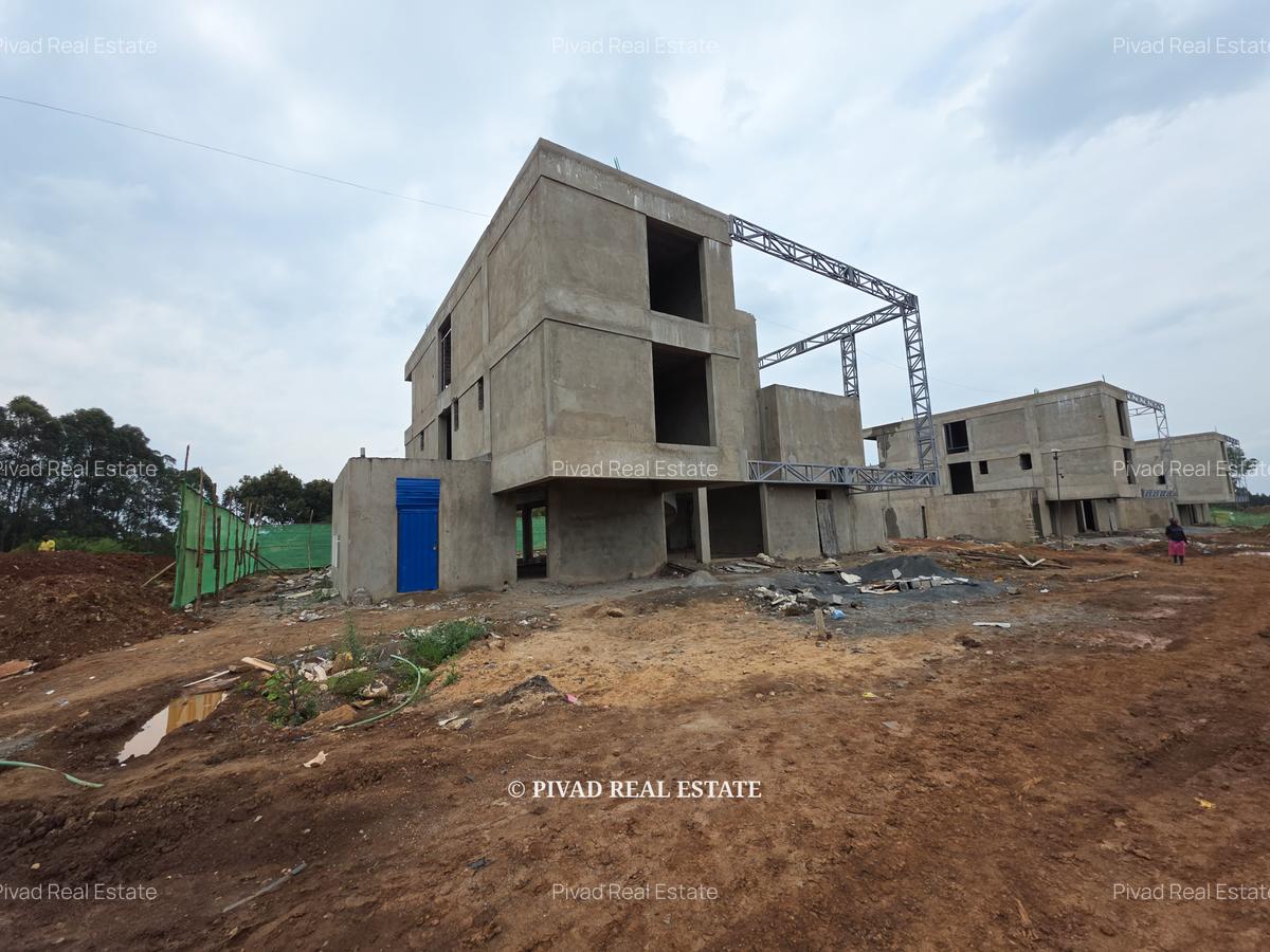 5 Bed House with Swimming Pool in Karen - 6