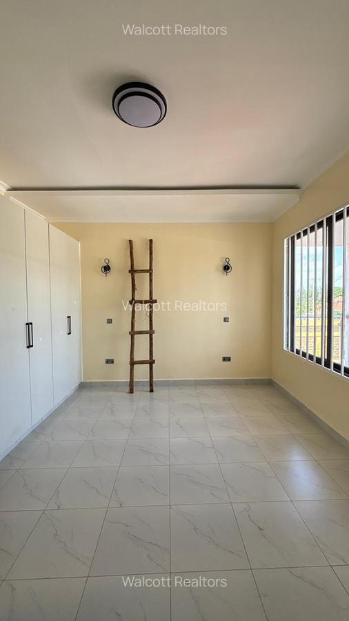4 Bed Villa with En Suite in Kahawa Sukari - 11