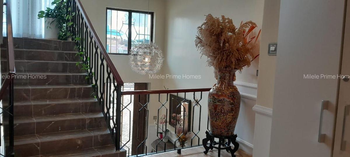 4 Bed Townhouse with En Suite at Runda Estate - 5