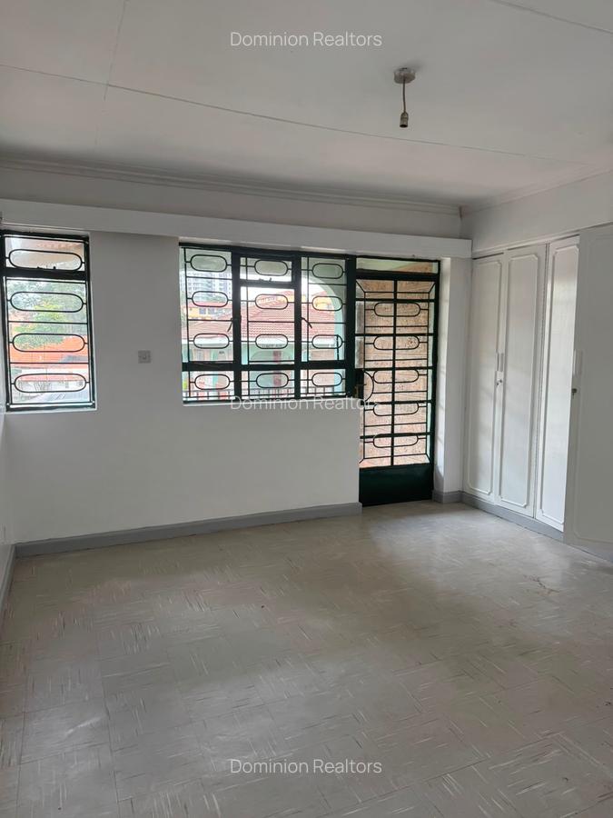 4 Bed House with En Suite at David Osieli - 8