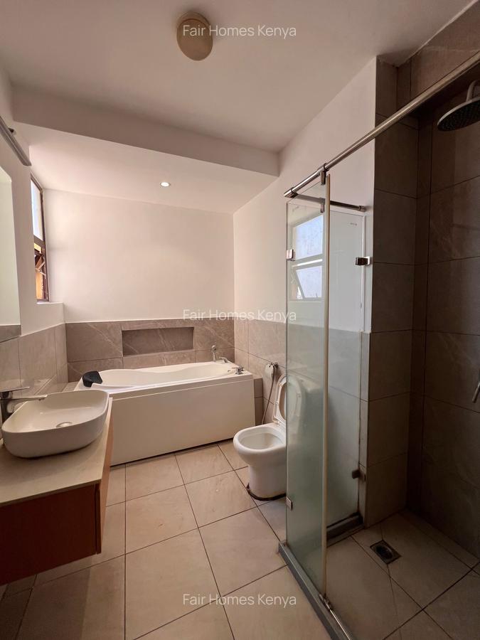 3 Bed Apartment with En Suite at Oloitoktok Road - 14