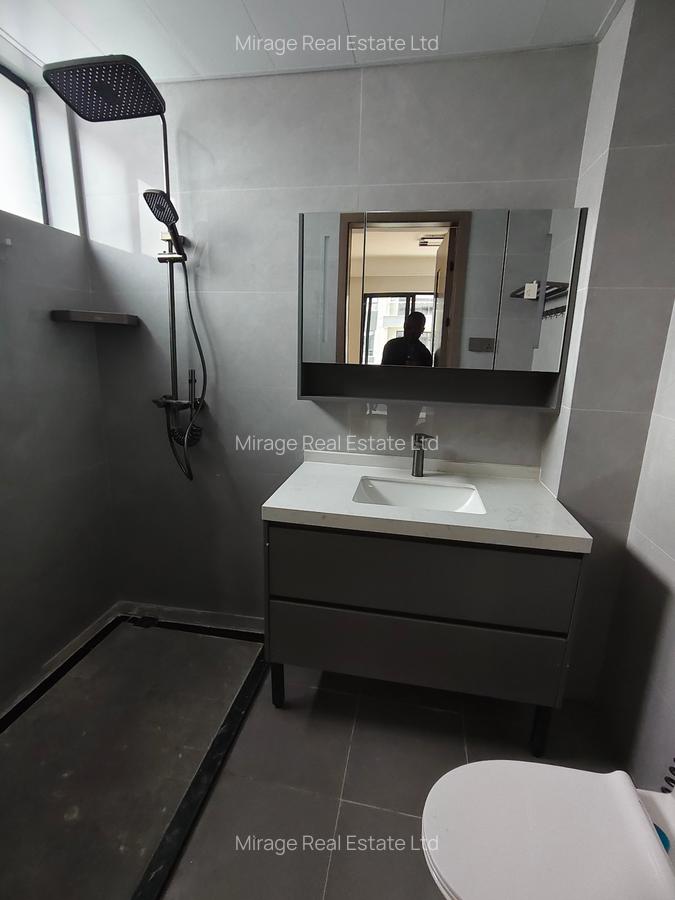 3 Bed Apartment with Swimming Pool in Kilimani - 14