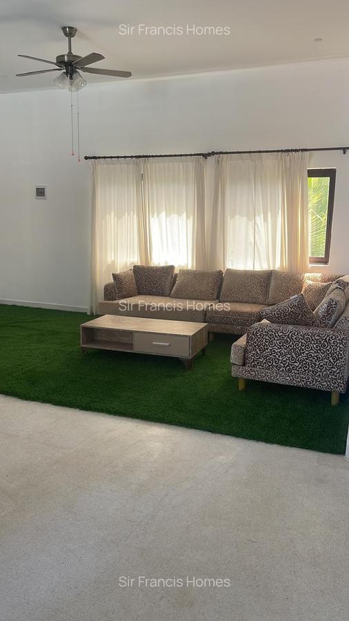 Serviced 6 Bed Apartment with En Suite at Watamu Beach - 14