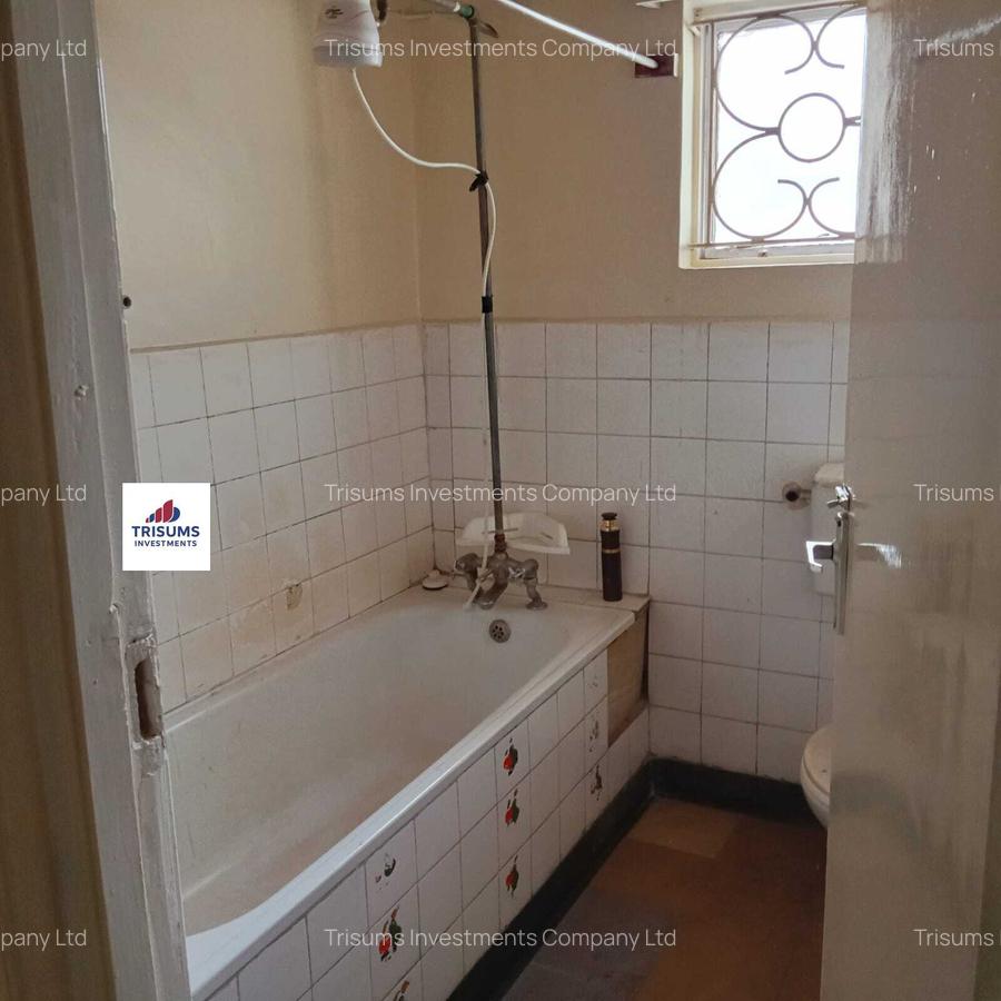 3 Bed Villa with En Suite in Parklands - 14