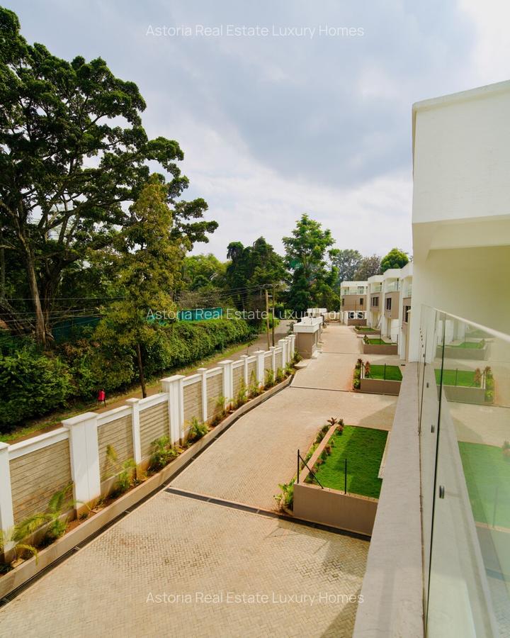 6 Bed Villa with En Suite at 2026-183 - 20