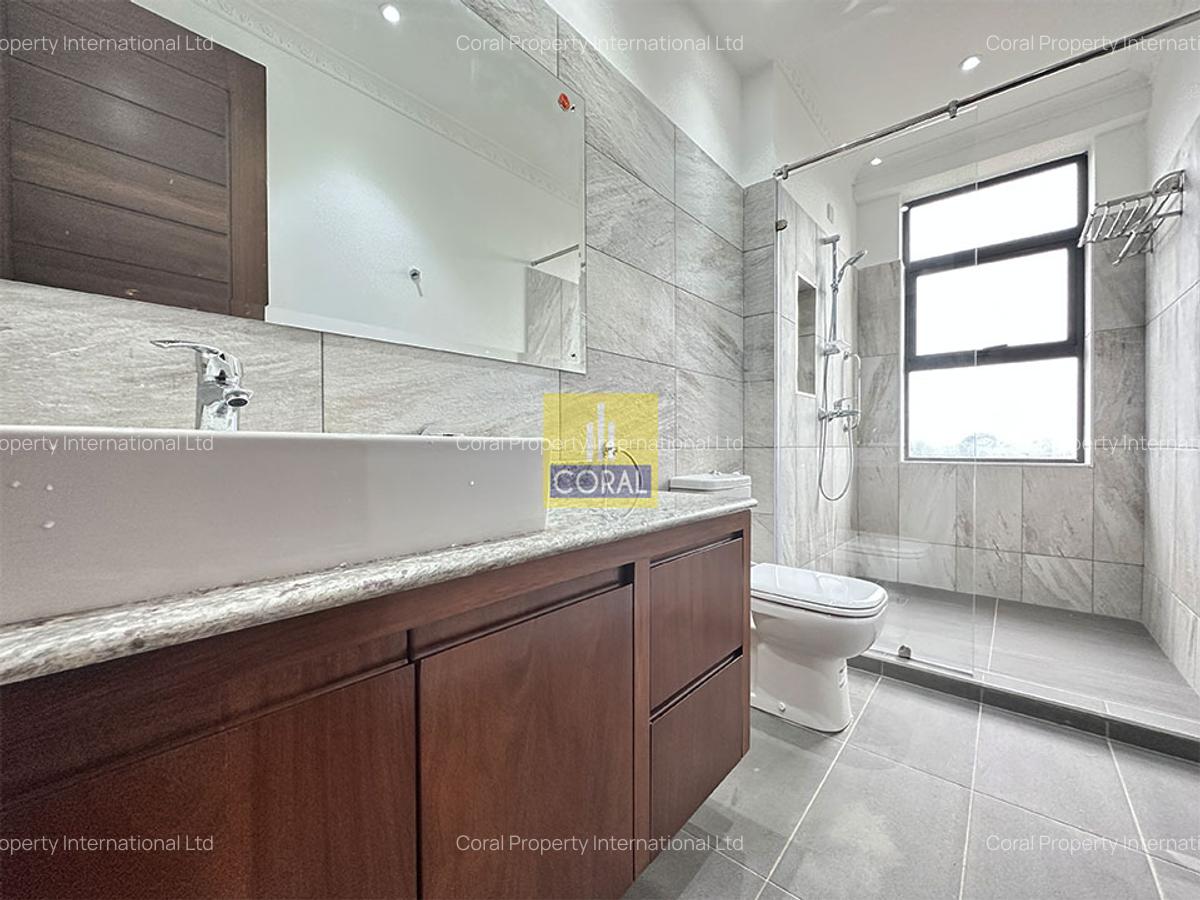 3 Bed Apartment in Parklands - 11