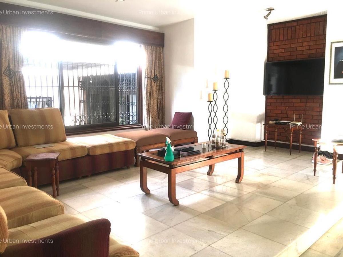6 Bed House with En Suite at Nyali Beach - 5