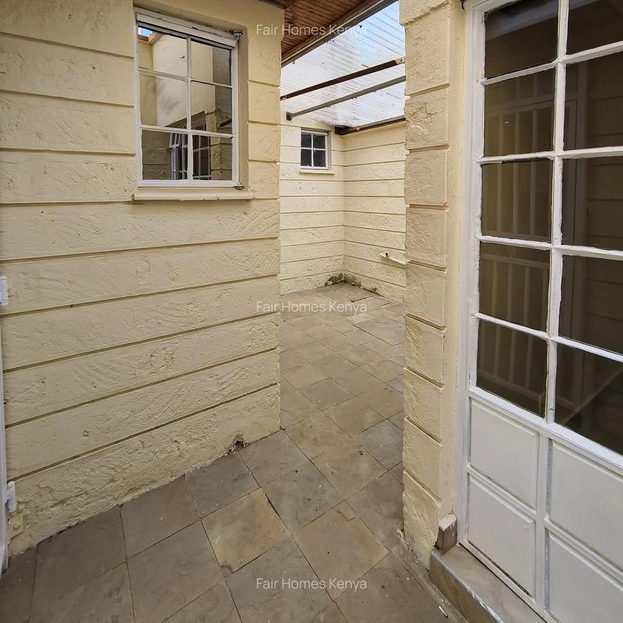 5 Bed Townhouse with En Suite at Kaputei Gardens - 15