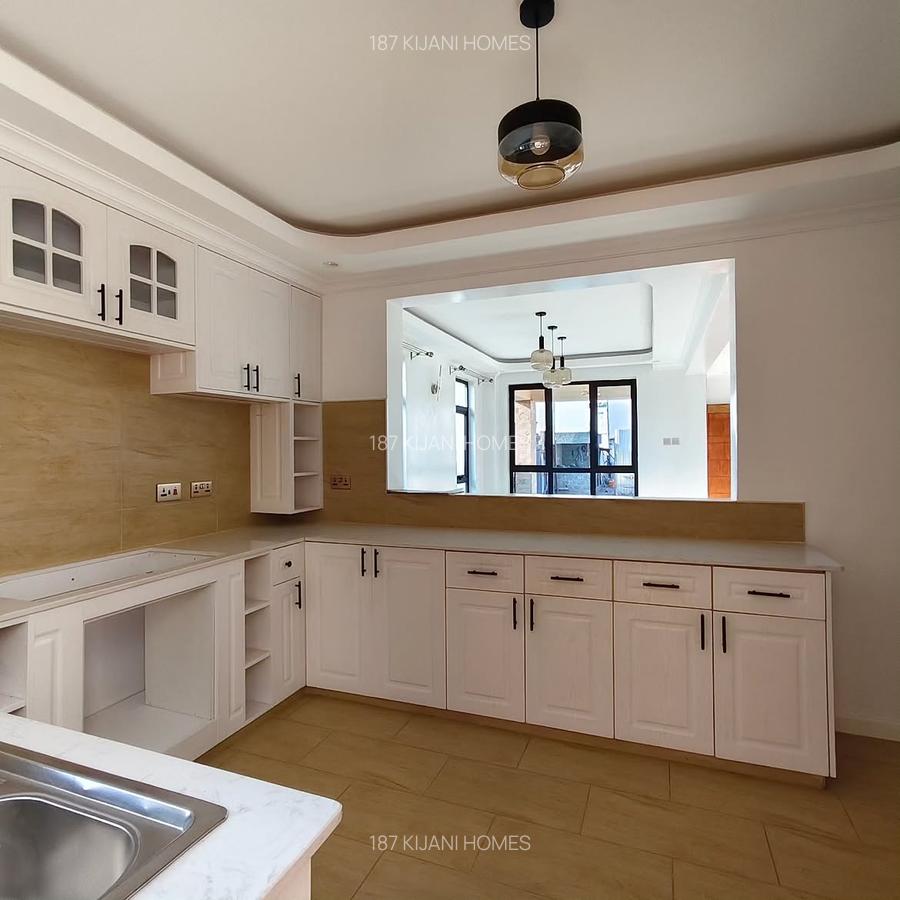 4 Bed Villa with En Suite in Kitengela - 12