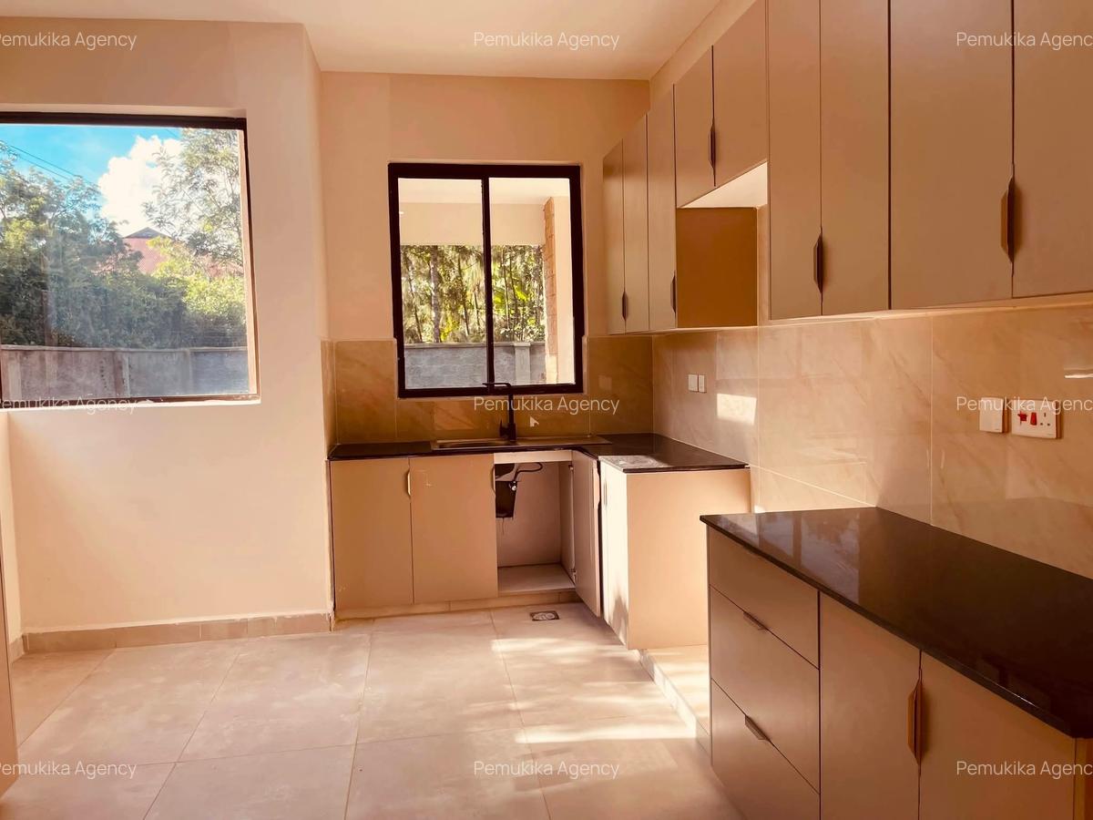 6 Bed Townhouse with En Suite in Karen - 8