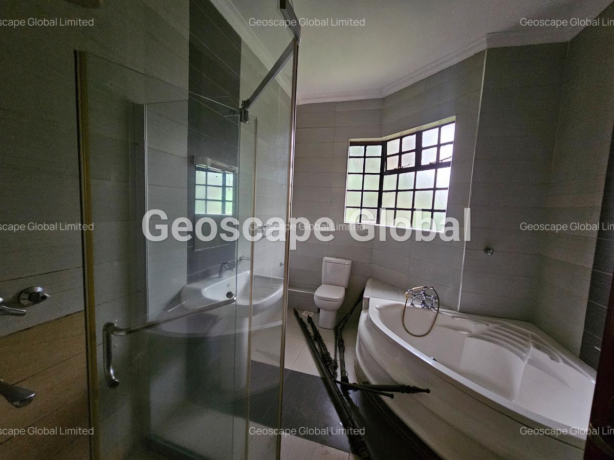 5 Bed House with En Suite in Kiambu Road - 8