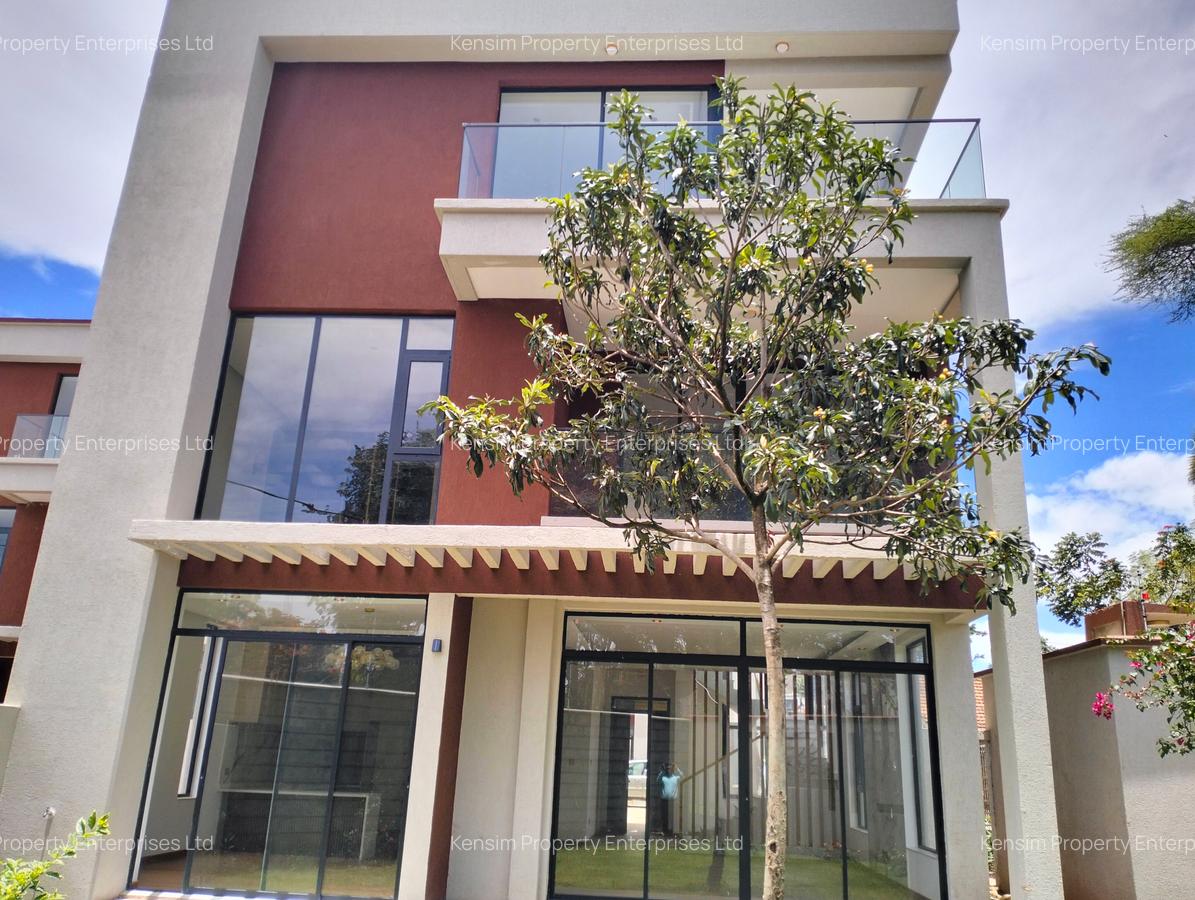 5 Bed Townhouse with En Suite in Lavington - 13