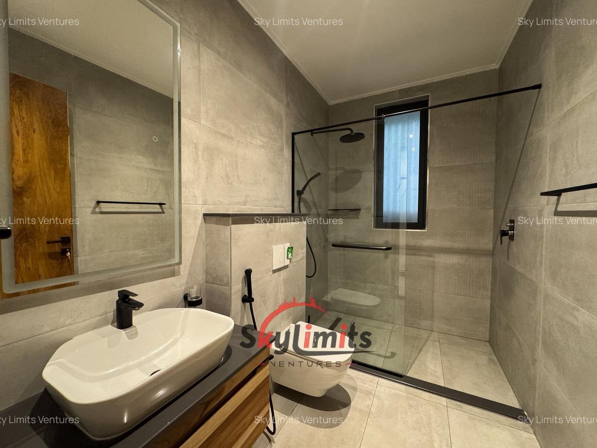 4 Bed Apartment with En Suite at Peponi Rd - 15