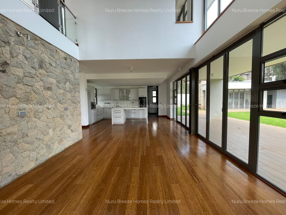 5 Bed Townhouse with En Suite in Karen - 4