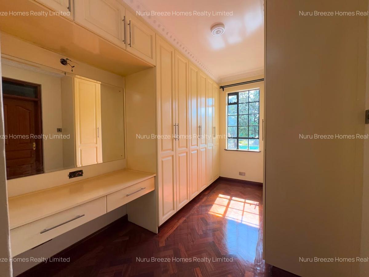 0.5 ac Commercial Property with Parking in Gigiri - 13