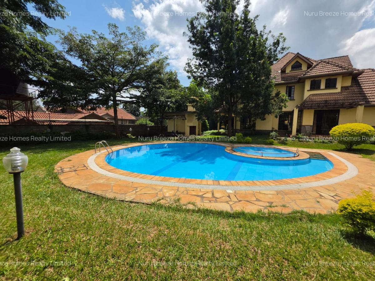 6 Bed House with En Suite in Gigiri - 1