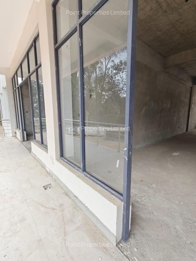 840 ft² Shop with Backup Generator in Karen - 3