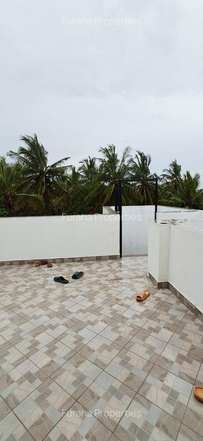 4 Bed Villa in Diani - 2
