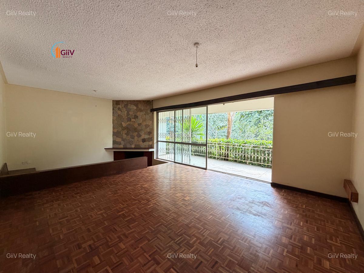 4 Bed Townhouse with Staff Quarters in Spring Valley - 14
