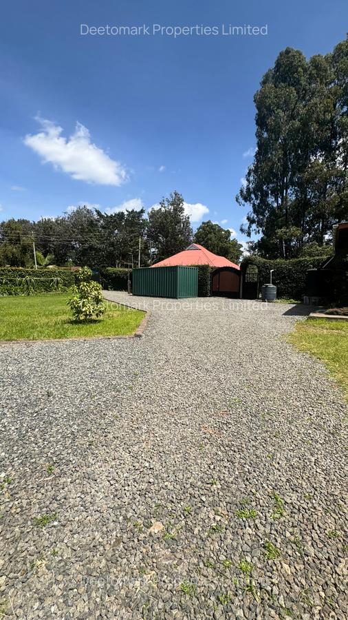 2 Bed House with Garden at Karen - 5