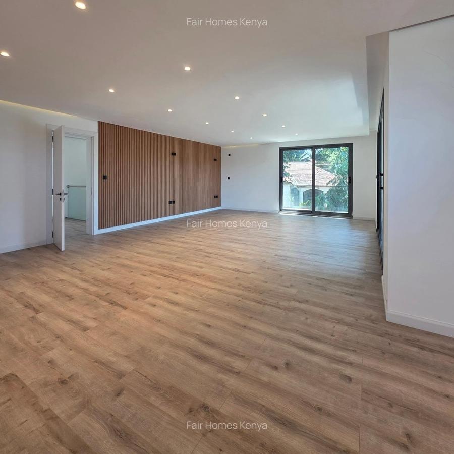 5 Bed Townhouse with En Suite at Chalbi Drive - 11