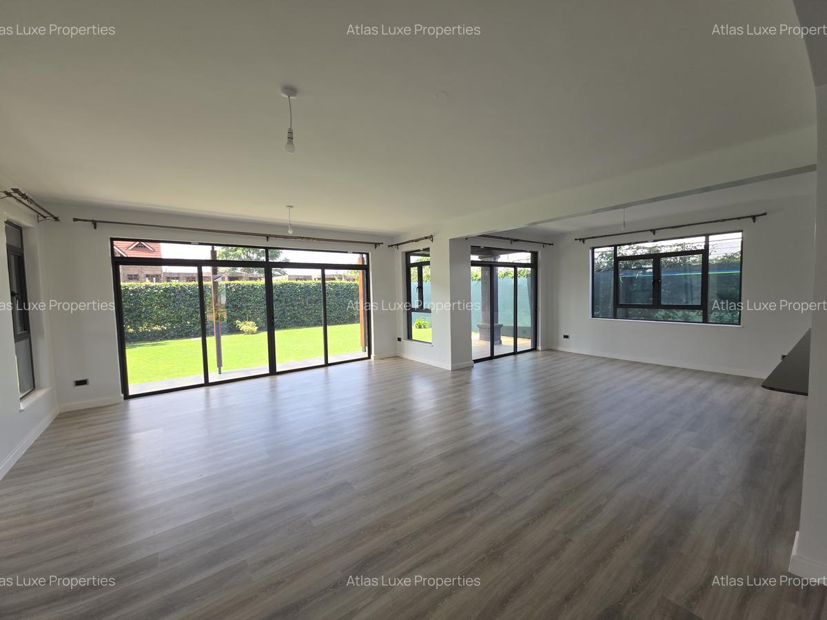 5 Bed Townhouse with En Suite at New Runda - 3