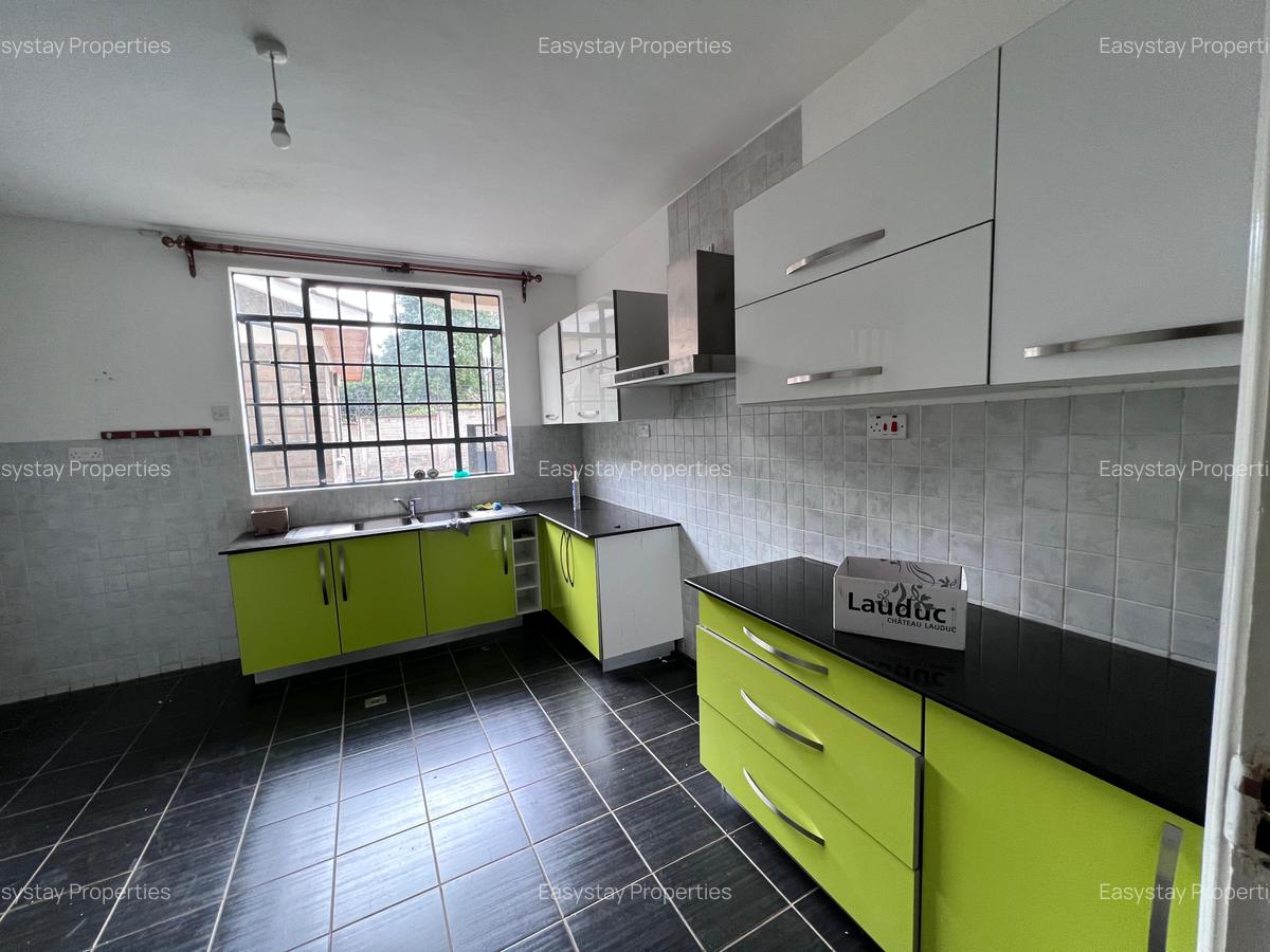 5 Bed House with En Suite in Kitisuru - 3