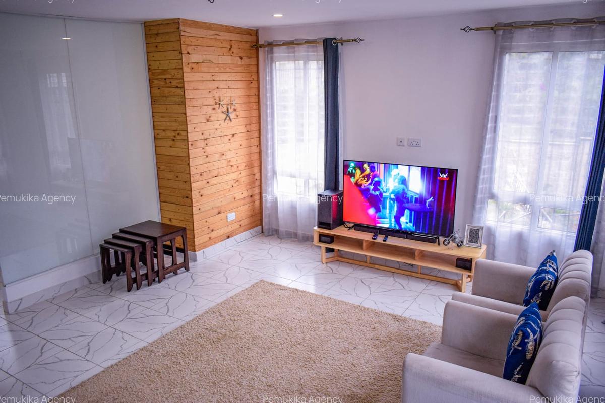 4 Bed House in Spring Valley - 13