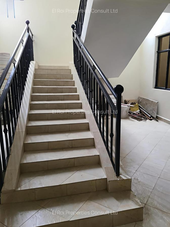 Serviced 1 Bed Apartment with En Suite at Eastern Bypass - 8