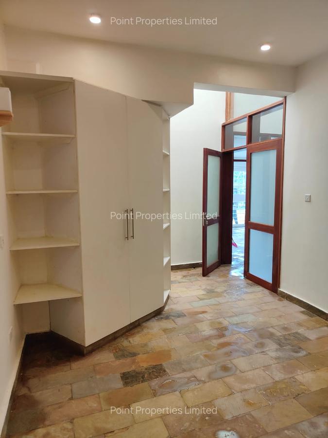 3 Bed Apartment with En Suite in Karen - 7