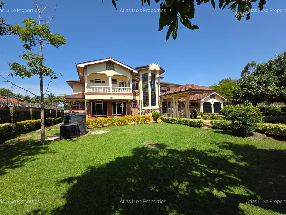 6 Bed House with En Suite at Old Runda - 1