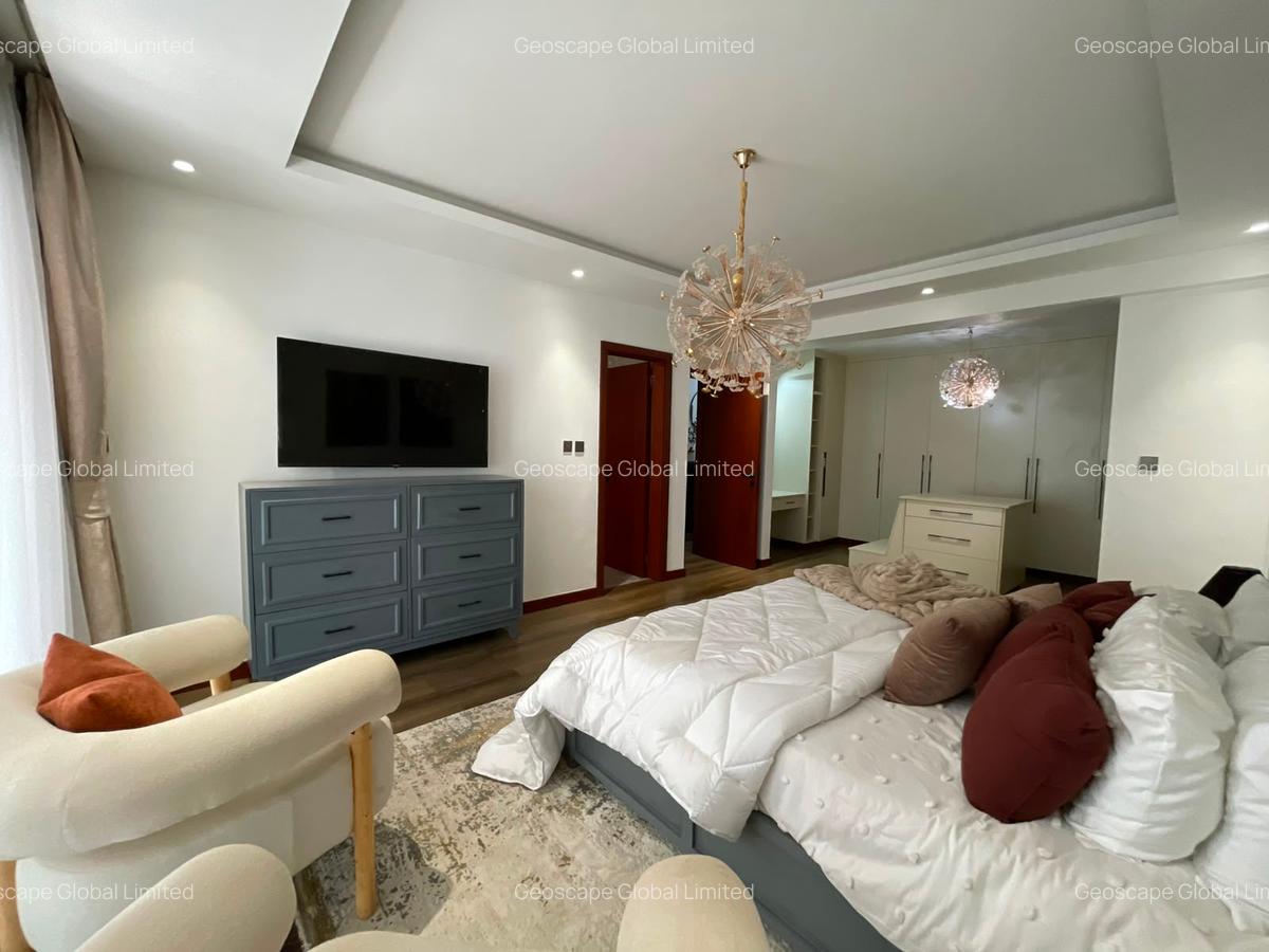 5 Bed Apartment with En Suite in Parklands - 14