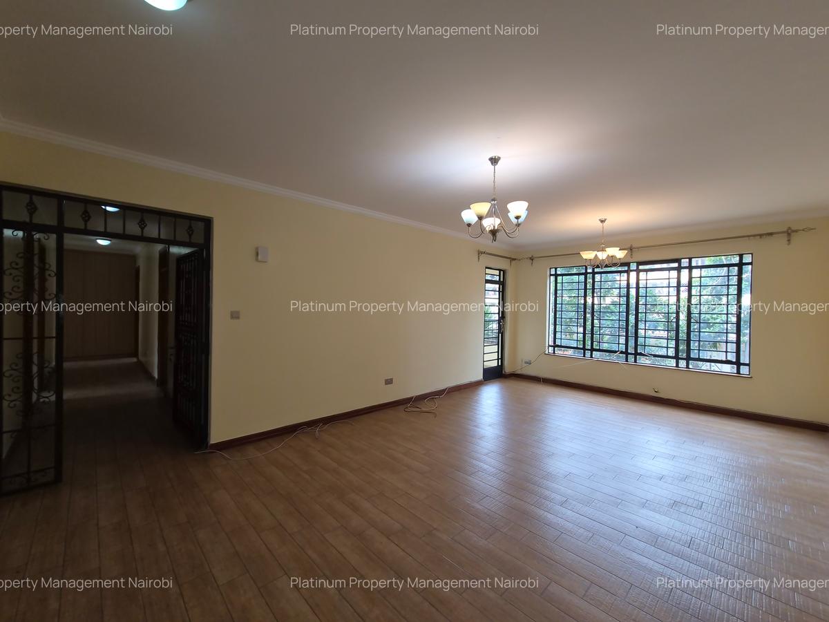 4 Bed Apartment with En Suite at Second Parklands - 3