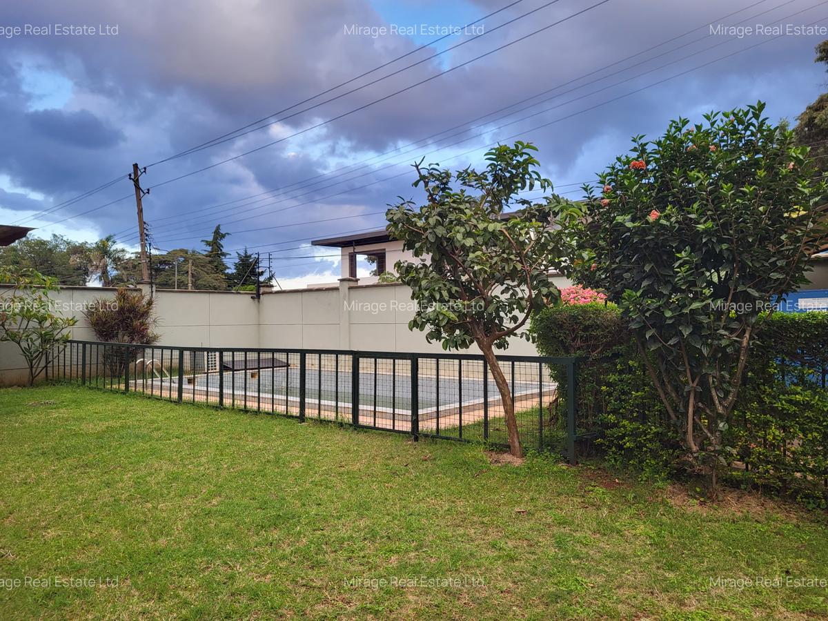 5 Bed Villa with En Suite in Lavington - 17