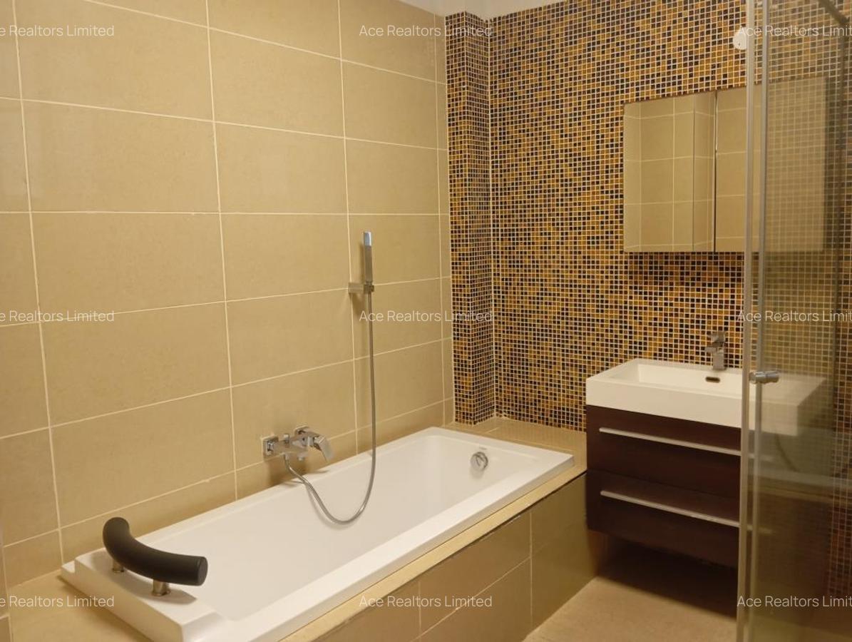 3 Bed Apartment with En Suite at 6Th Parklands - 10