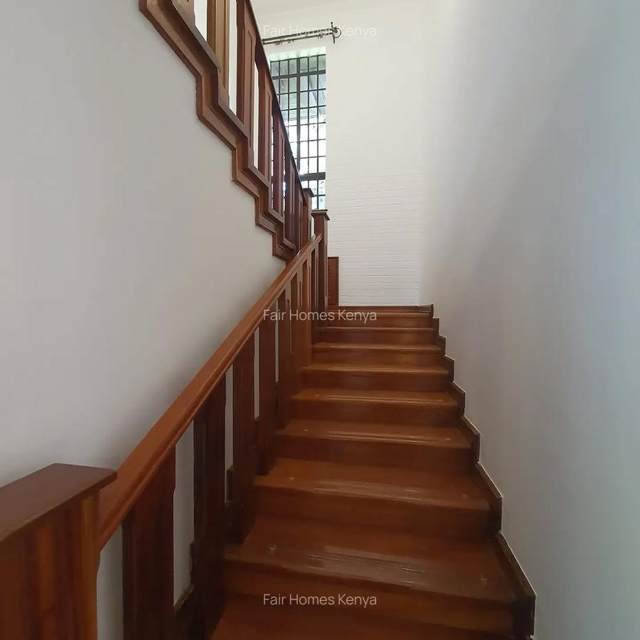 4 Bed Townhouse with En Suite at Peponi Road - 5